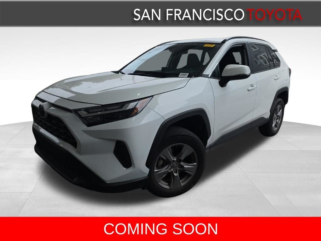 2025 Toyota RAV4 XLE