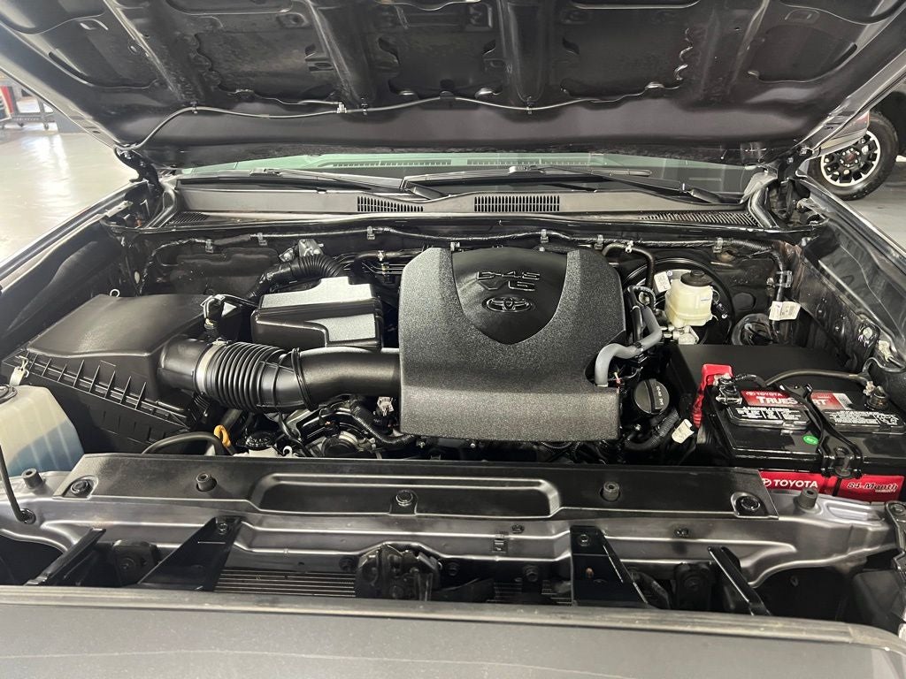 2022 Toyota Tacoma SR5 V6