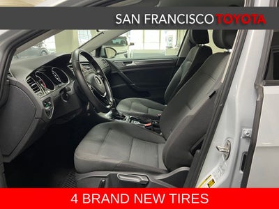 2019 Volkswagen Golf SportWagen S