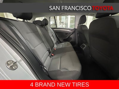2019 Volkswagen Golf SportWagen S