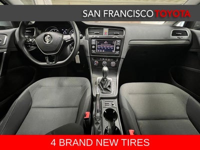 2019 Volkswagen Golf SportWagen S