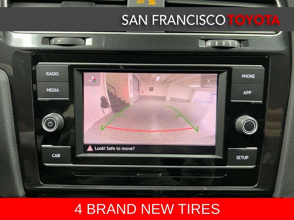 2019 Volkswagen Golf SportWagen S