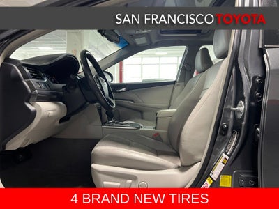 2012 Toyota Camry Hybrid XLE