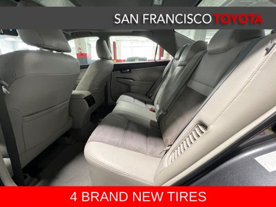 2012 Toyota Camry Hybrid XLE