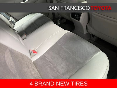 2012 Toyota Camry Hybrid XLE