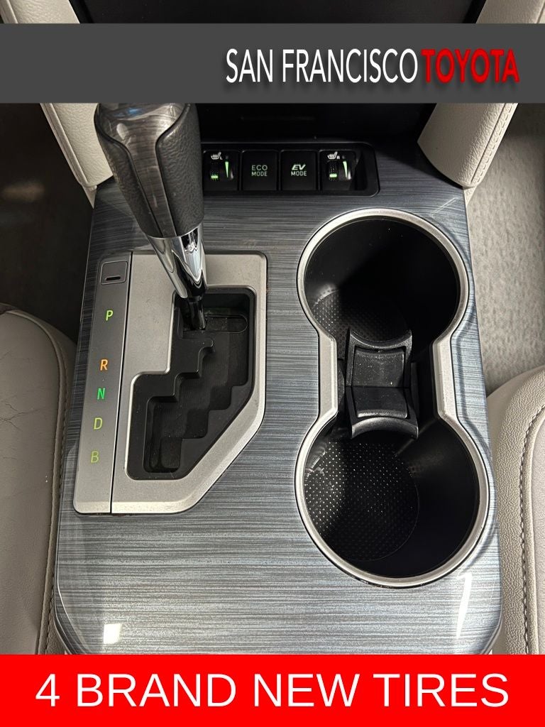 2012 Toyota Camry Hybrid XLE