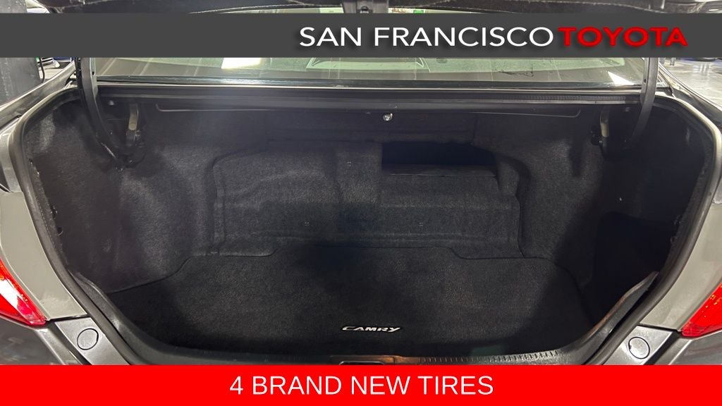 2012 Toyota Camry Hybrid XLE