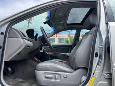 2004 Toyota Camry XLE