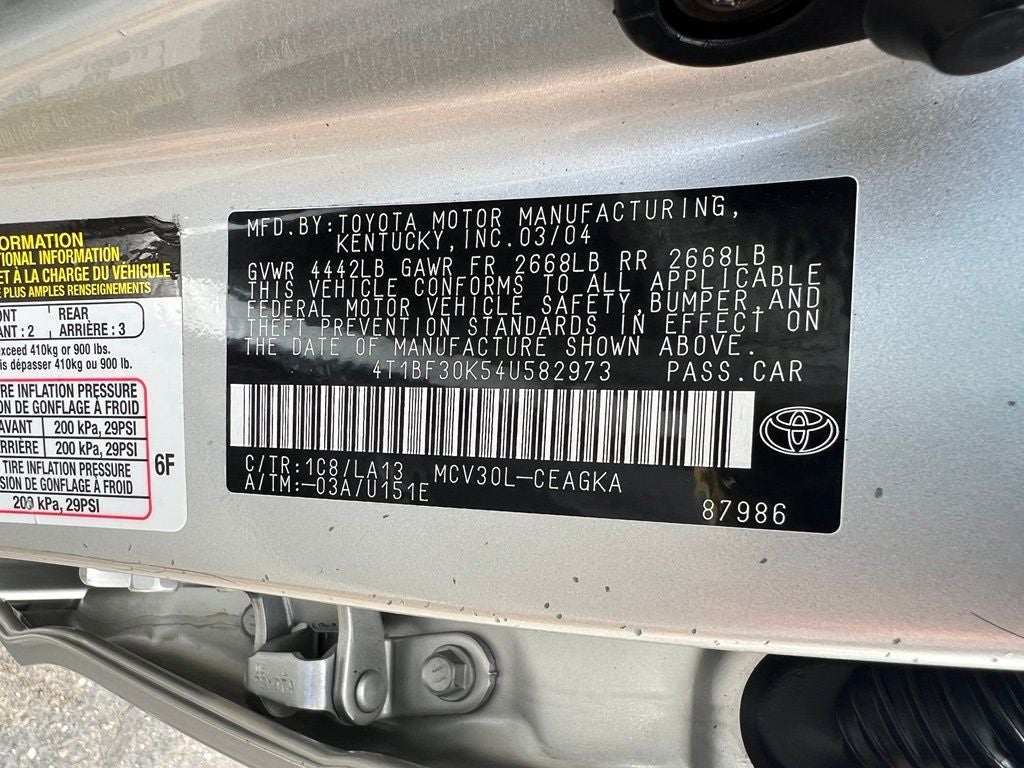 2004 Toyota Camry XLE