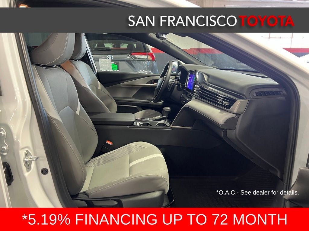 2025 Toyota Camry SE