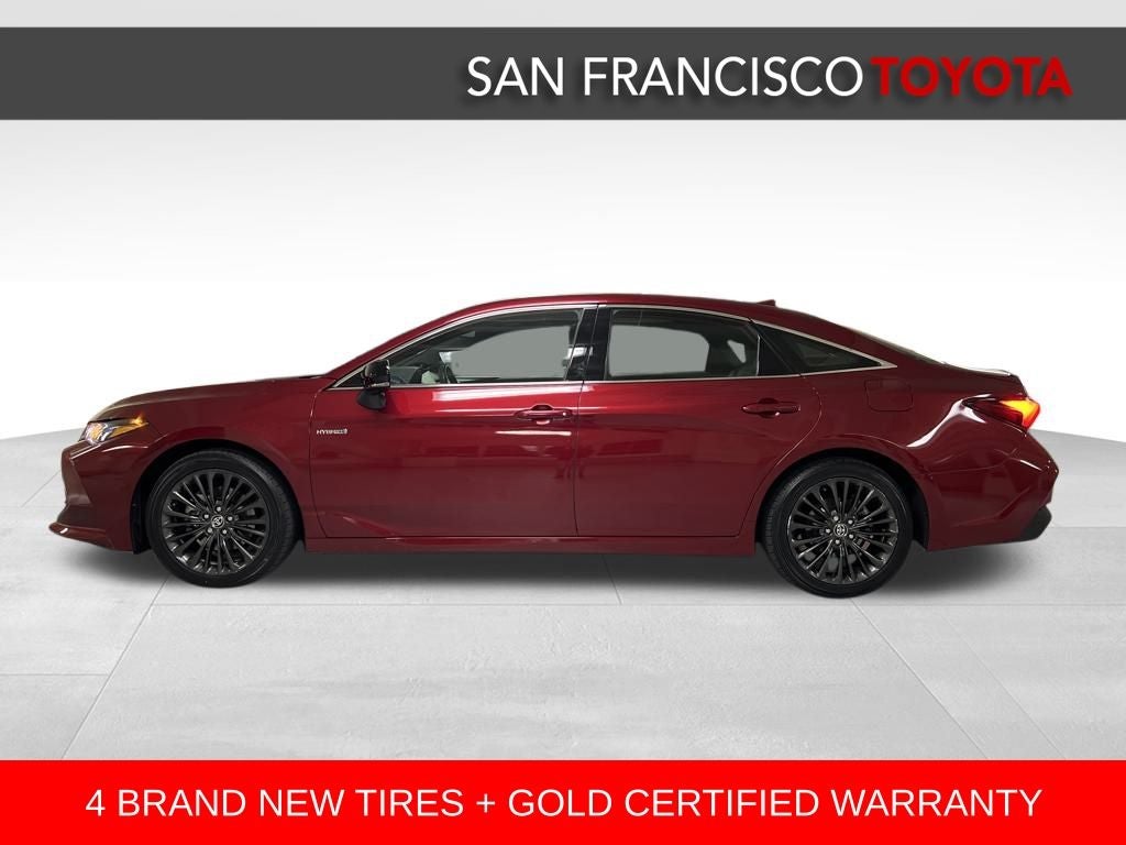 2021 Toyota Avalon Hybrid XSE