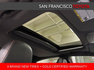 2021 Toyota Avalon Hybrid XSE