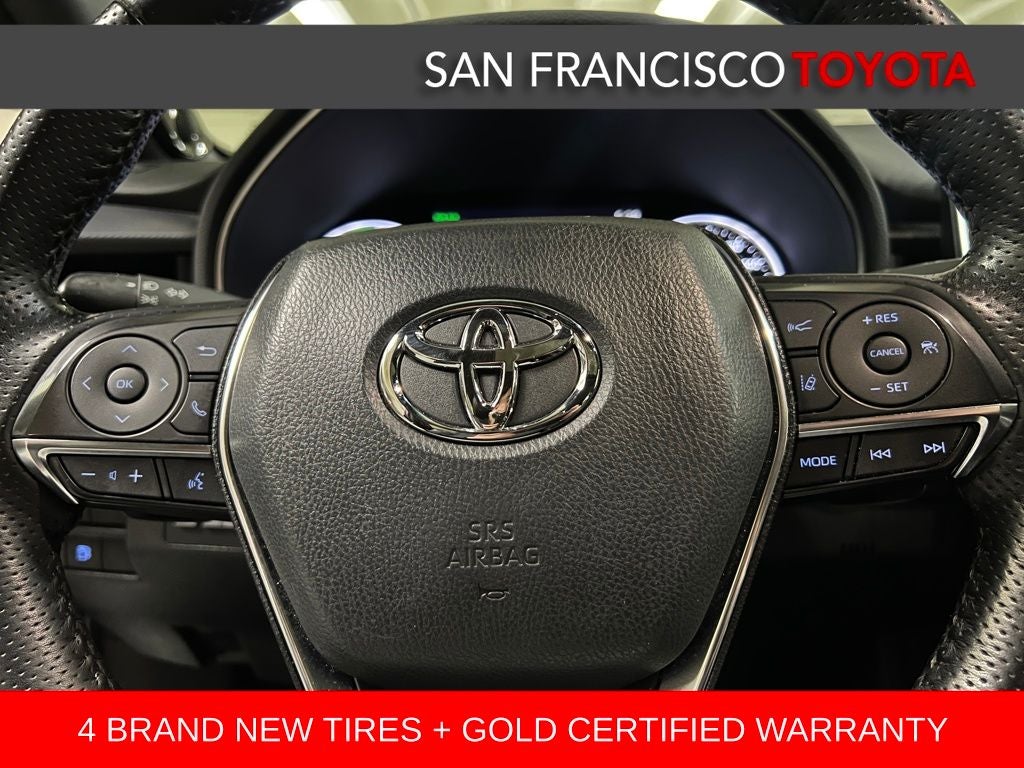 2021 Toyota Avalon Hybrid XSE