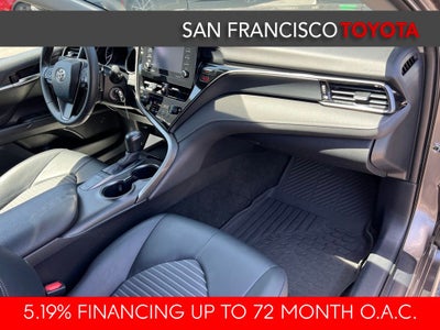 2022 Toyota Camry SE