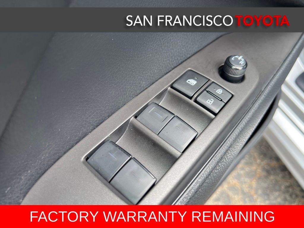2023 Toyota Camry Hybrid SE