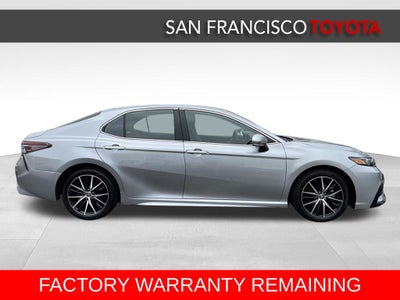 2023 Toyota Camry Hybrid SE