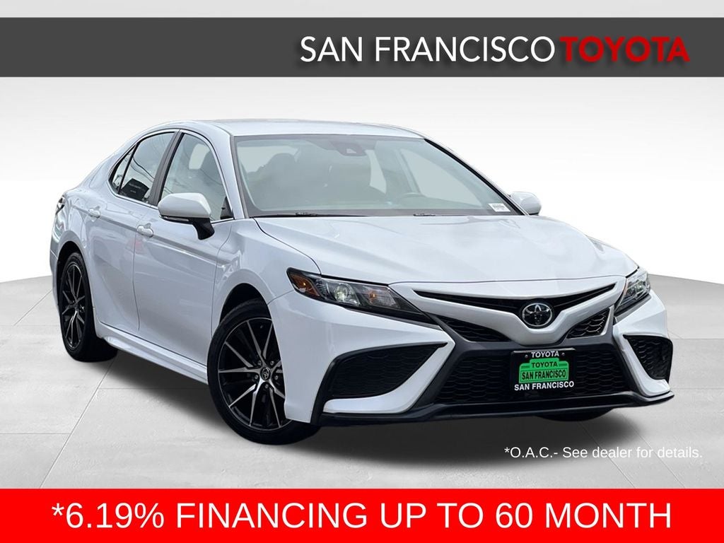 2024 Toyota Camry SE