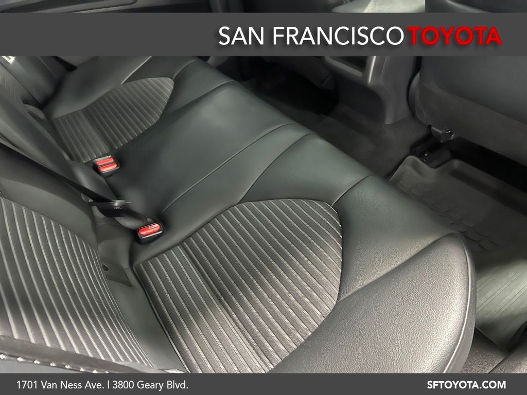 2023 Toyota Camry Hybrid SE