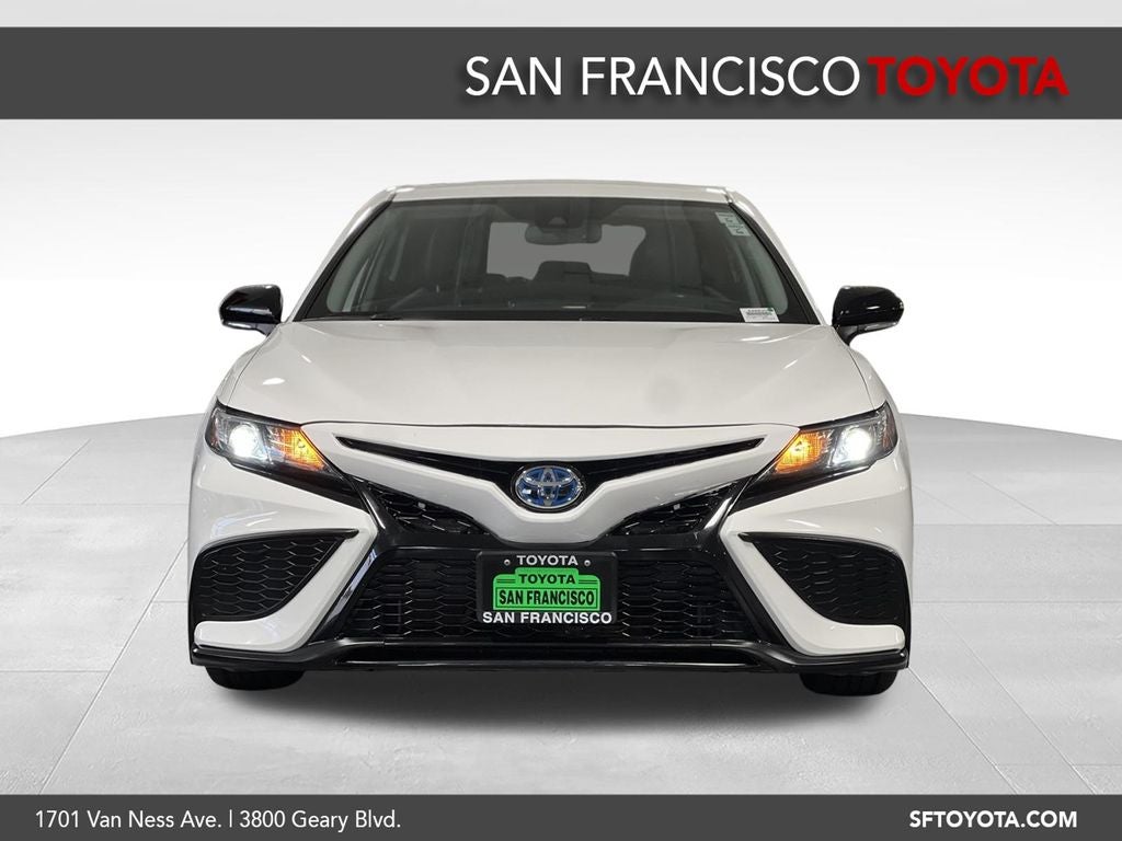 2023 Toyota Camry Hybrid SE