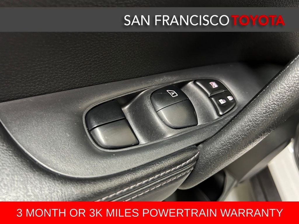 2019 Nissan Rogue SV