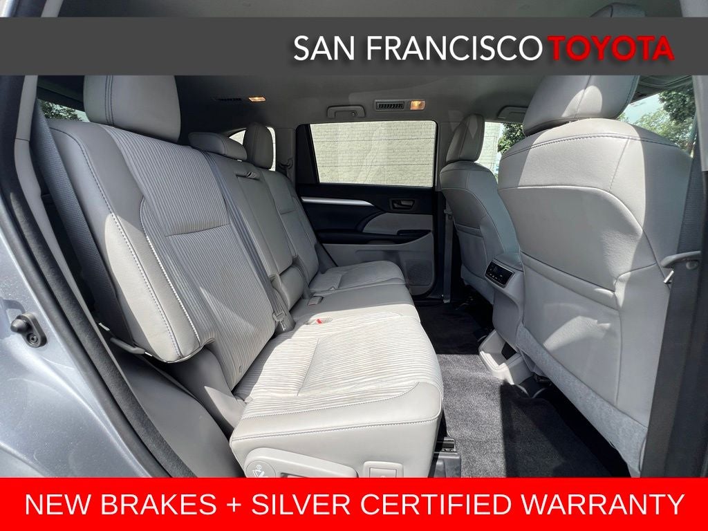 2016 Toyota Highlander LE Plus V6