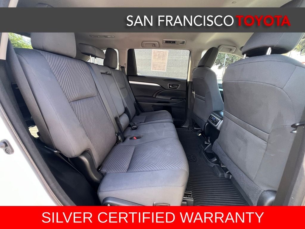 2017 Toyota Highlander LE