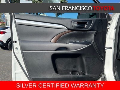 2017 Toyota Highlander LE