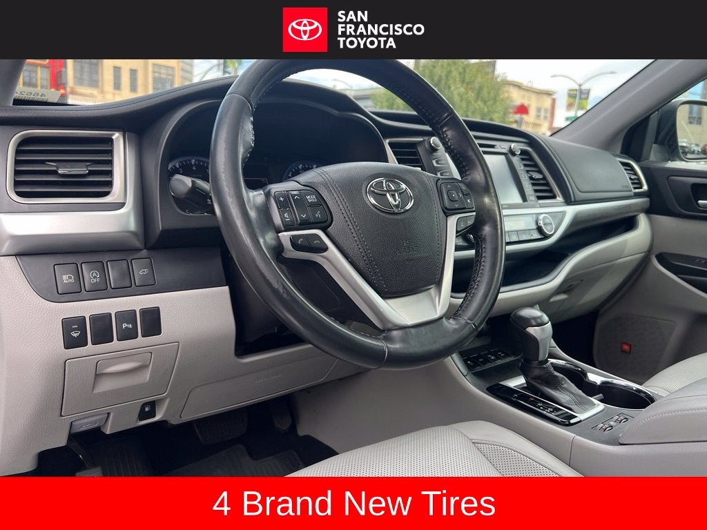 2017 Toyota Highlander Limited