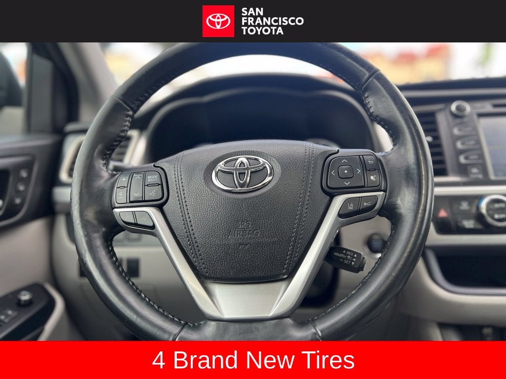 2017 Toyota Highlander Limited