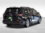 2023 Toyota Sienna XLE 8 Passenger