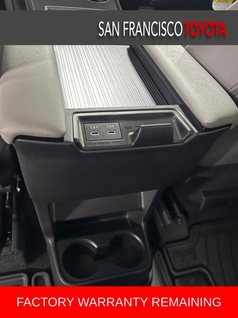 2025 Toyota Sienna XLE 7 Passenger