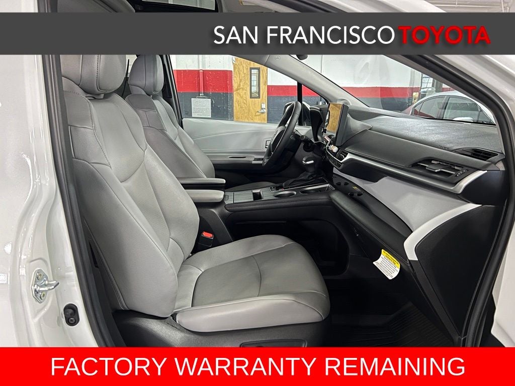 2025 Toyota Sienna XLE 7 Passenger