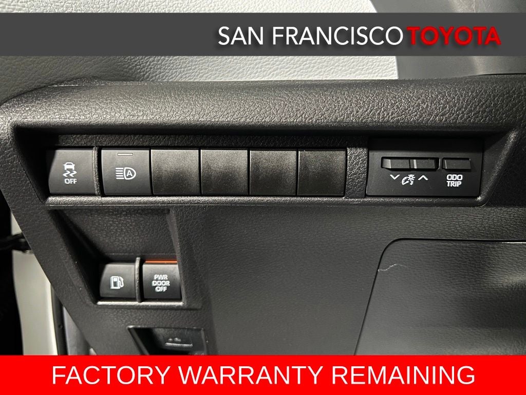 2025 Toyota Sienna XLE 7 Passenger