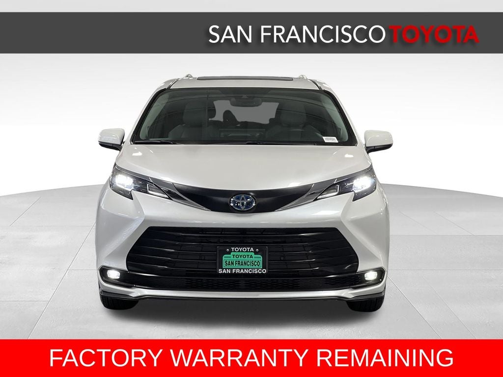 2025 Toyota Sienna XLE 7 Passenger