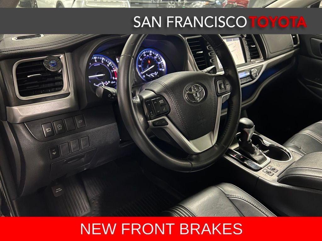 2018 Toyota Highlander SE