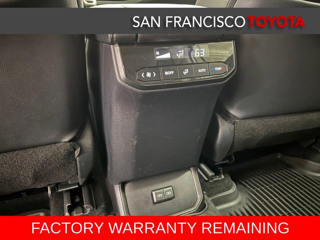 2025 Toyota Highlander XLE