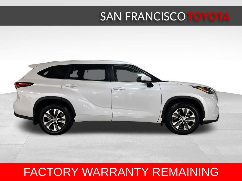 2025 Toyota Highlander XLE