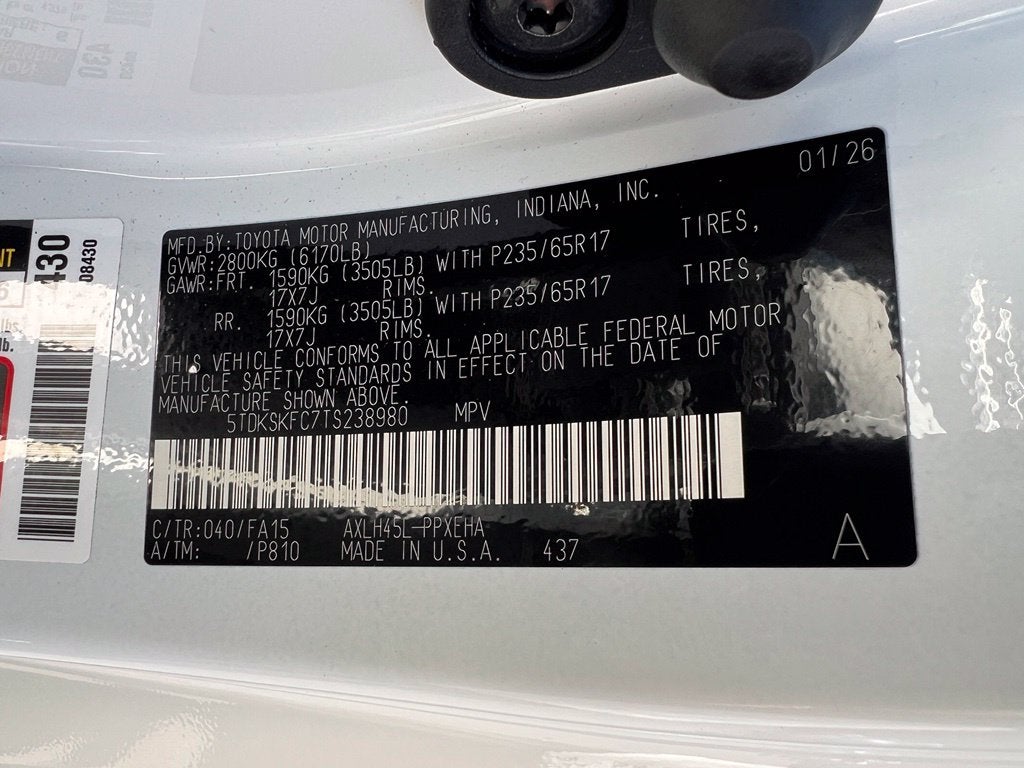2026 Toyota Sienna LE 7 PASSENGER