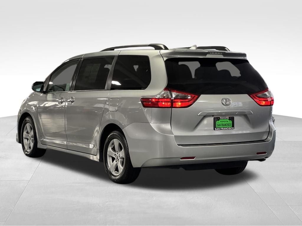 2020 Toyota Sienna LE 8 Passenger