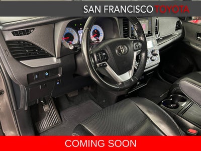 2016 Toyota Sienna SE Premium 8 Passenger