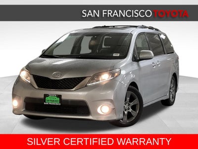 2016 Toyota Sienna SE Premium 8 Passenger