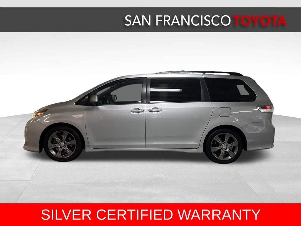 2016 Toyota Sienna SE Premium 8 Passenger
