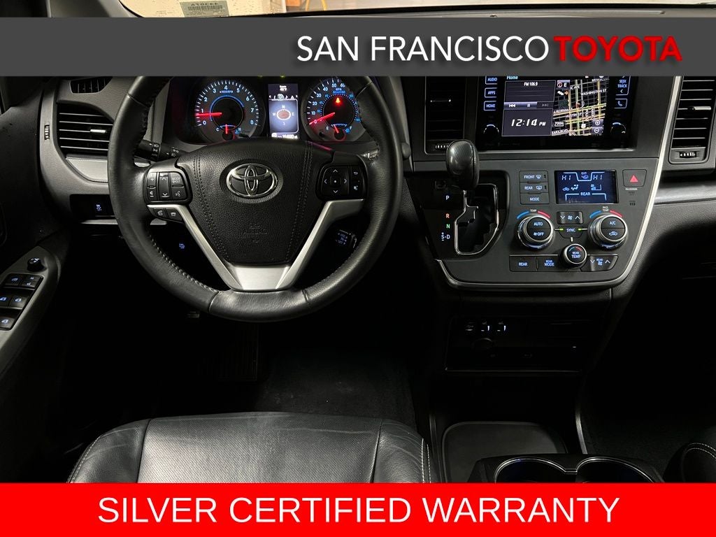 2016 Toyota Sienna SE Premium 8 Passenger