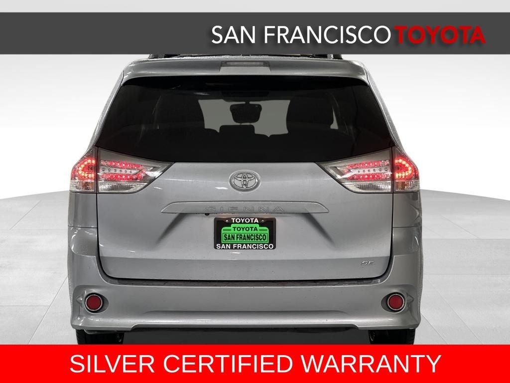 2016 Toyota Sienna SE Premium 8 Passenger
