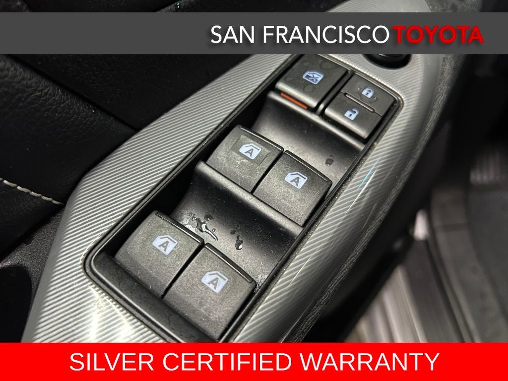 2016 Toyota Sienna SE Premium 8 Passenger