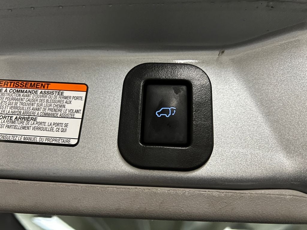 2016 Toyota Sienna SE Premium 8 Passenger