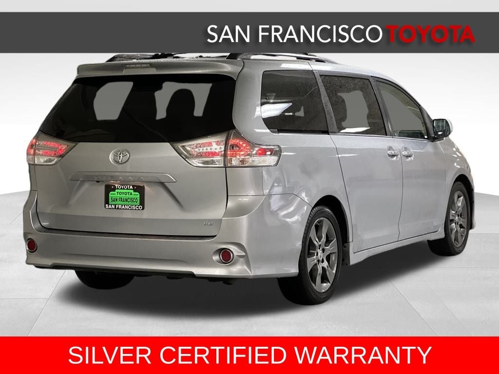 2016 Toyota Sienna SE Premium 8 Passenger