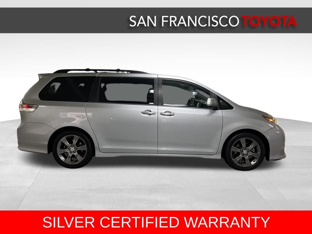 2016 Toyota Sienna SE Premium 8 Passenger