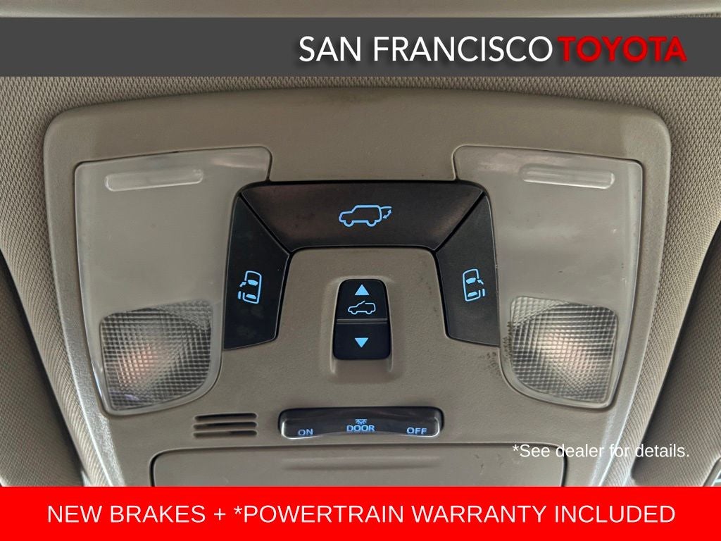 2016 Toyota Sienna XLE Premium 8 Passenger