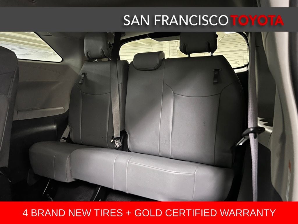 2024 Toyota Sienna XLE 8 Passenger
